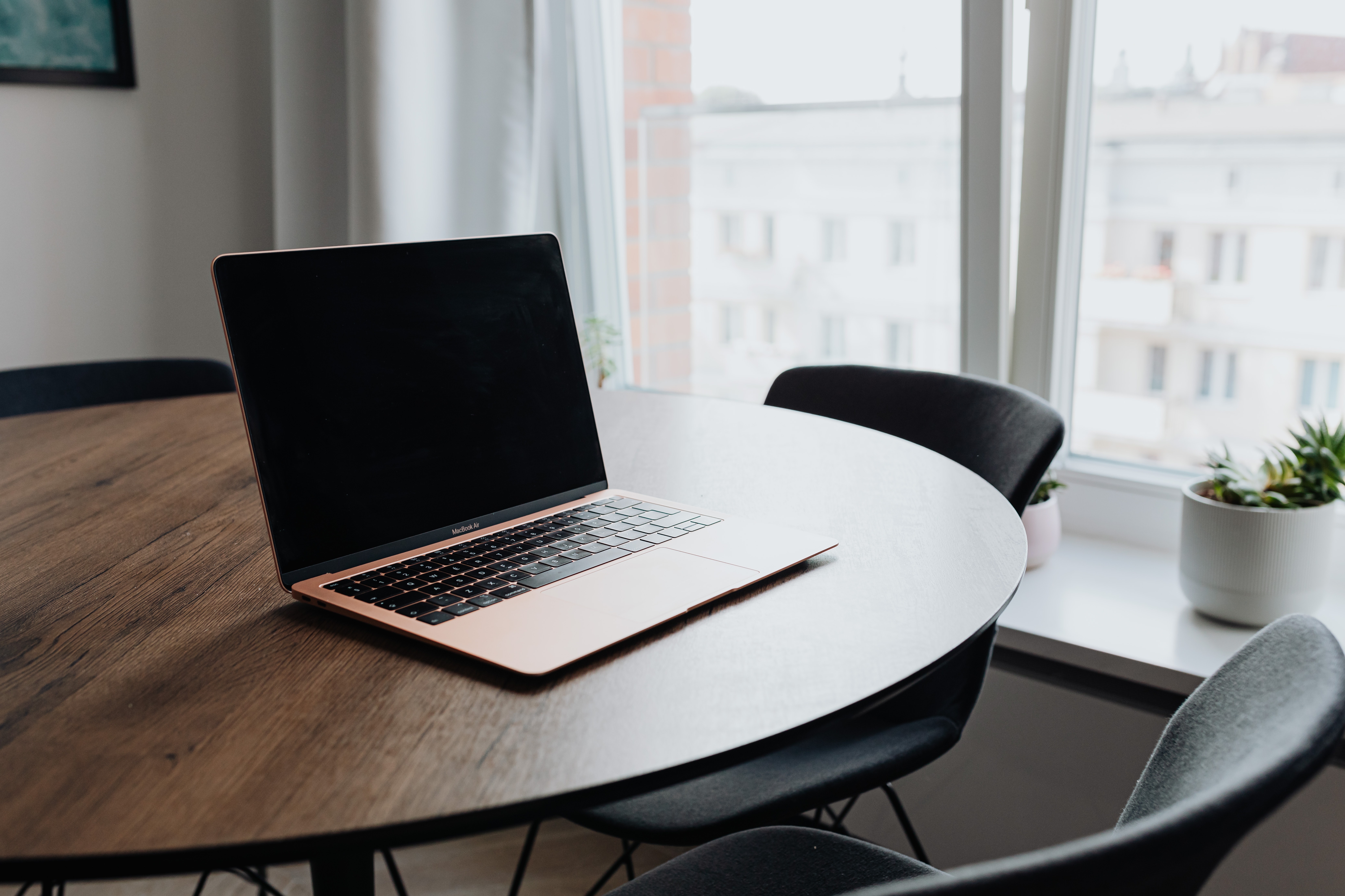 Home Roundtable Technology - HD Nature Backgrounds for Desktop